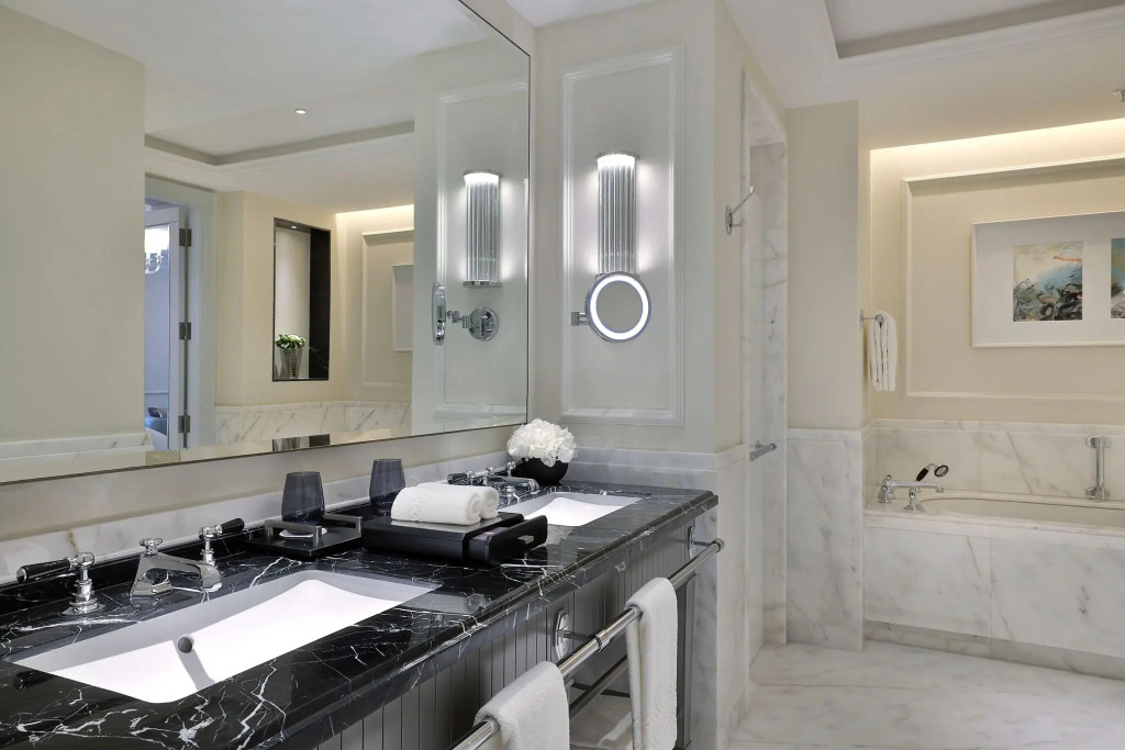 The Ritz-Carlton, Amman