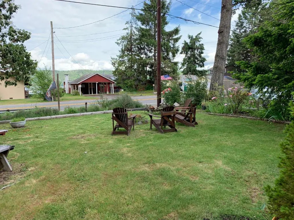 Creekside Inn