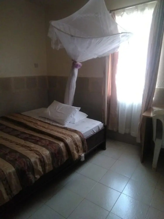 Elsam Mariot guest House