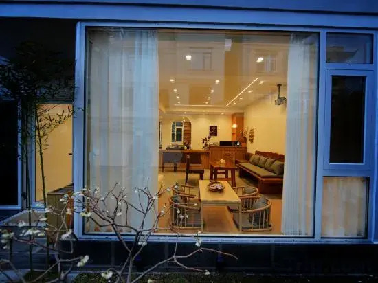 Lijiang Xiangyu Yuanjun Shiguang Homestay (Gucheng Branch)