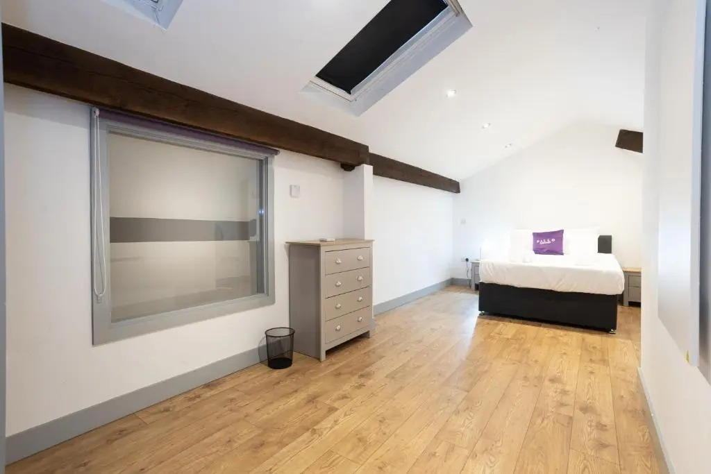 Pillo Rooms Apartments - Salford