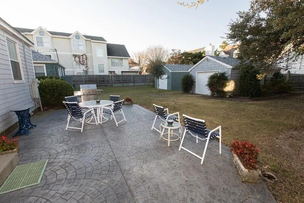 Kloeppel 3 Bedroom Home by Redawning