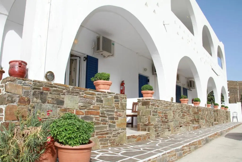 Tzamaros Studios