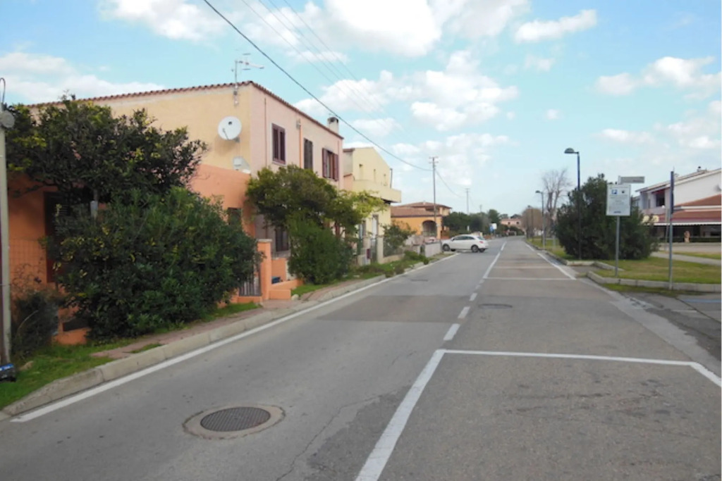 Ground floor apartment with private entrance just 5 minutes walk from the beach-Tirreno 2