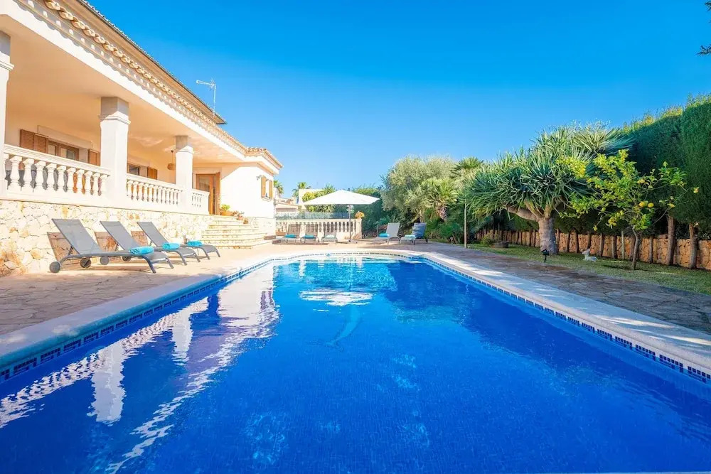 NEW!! Villa Can Albons