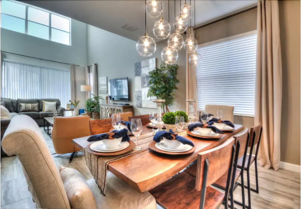 Luxury 5 bedroom home with private pool