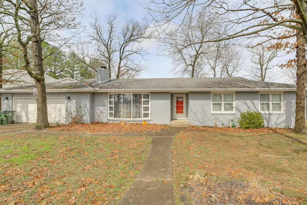 Mountain-view Ozarks Home Near Eureka Springs