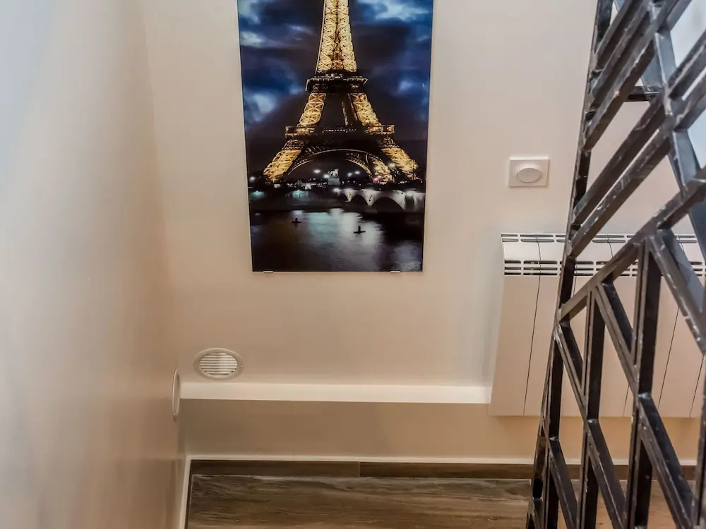 La Cle des Expos "In Paris"