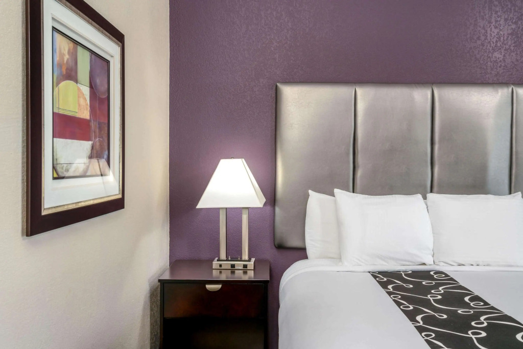 La Quinta by Wyndham Canton MS