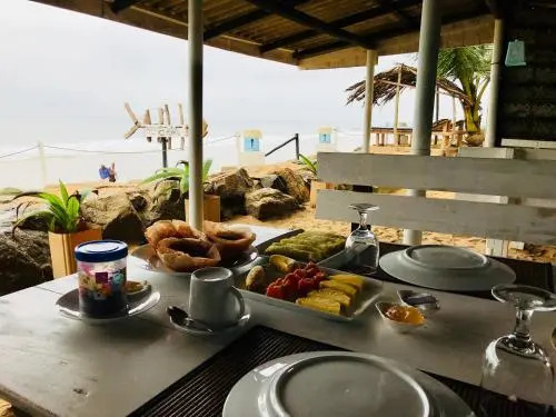 Sadun 75, (Beach camp)