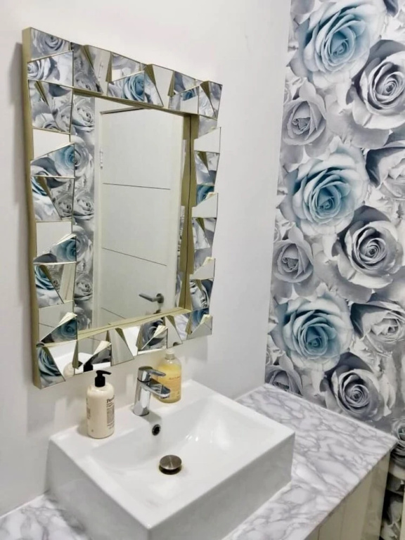 Luxury Atlantic Beach View Apartment in Lekki