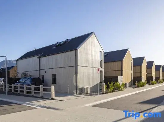 Modern 3BR Home, Mountain View, Family Stay, Wi-Fi