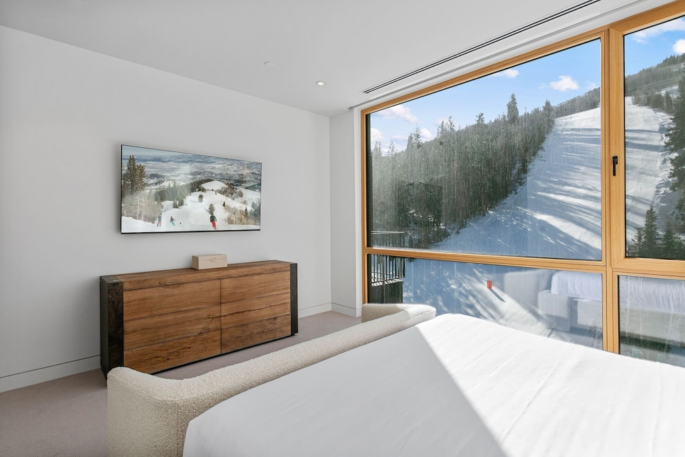 Ski-in/out Deer Valley Resort Pool 3br 3 Bedroom Condo