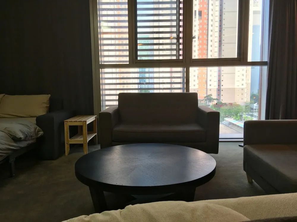 The november stay in Canal walk