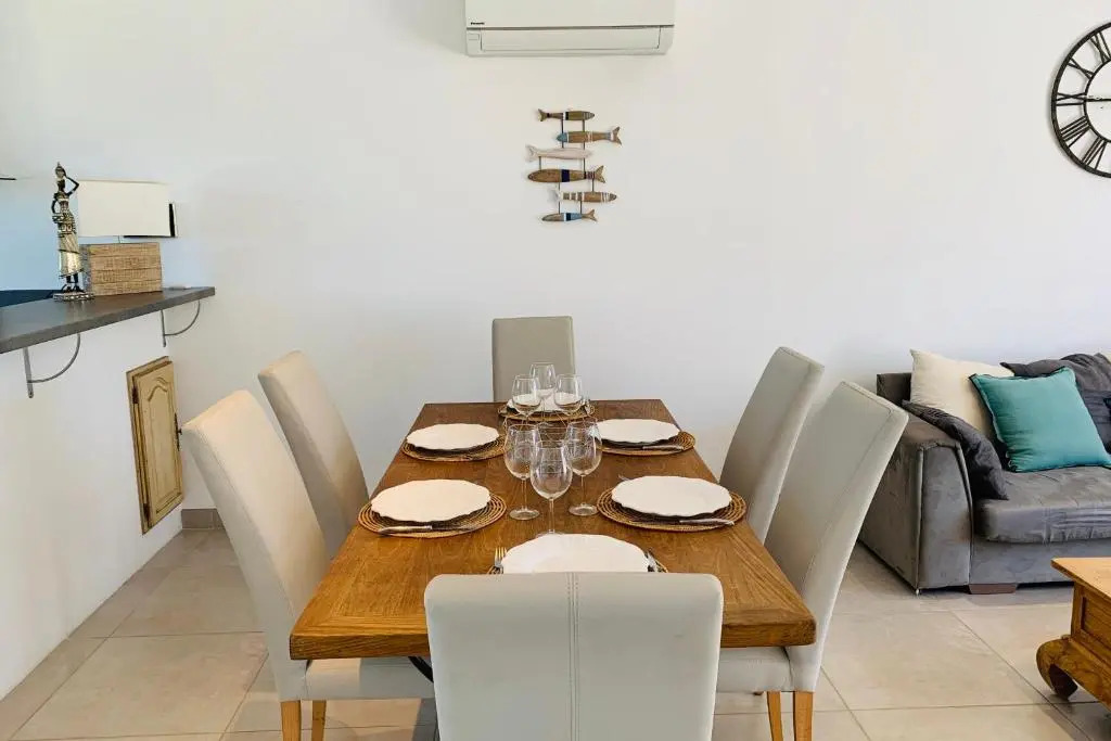 Agréable villa 3 chambres avec piscine chauffée Bonifacio