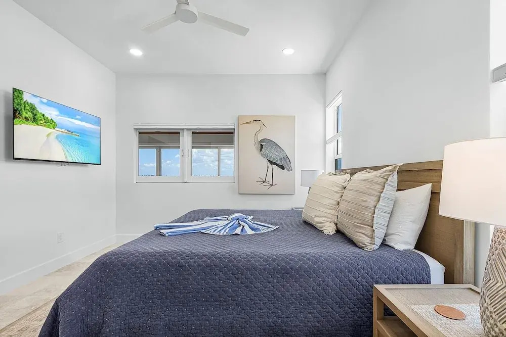 319 Bay & Beach Blessings: Pool Home W/ Water Views! 4 Bedroom Home