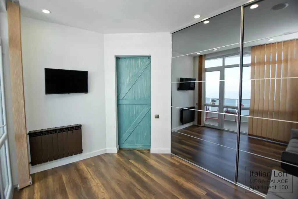 Italian Loft 2Bdr Seaview