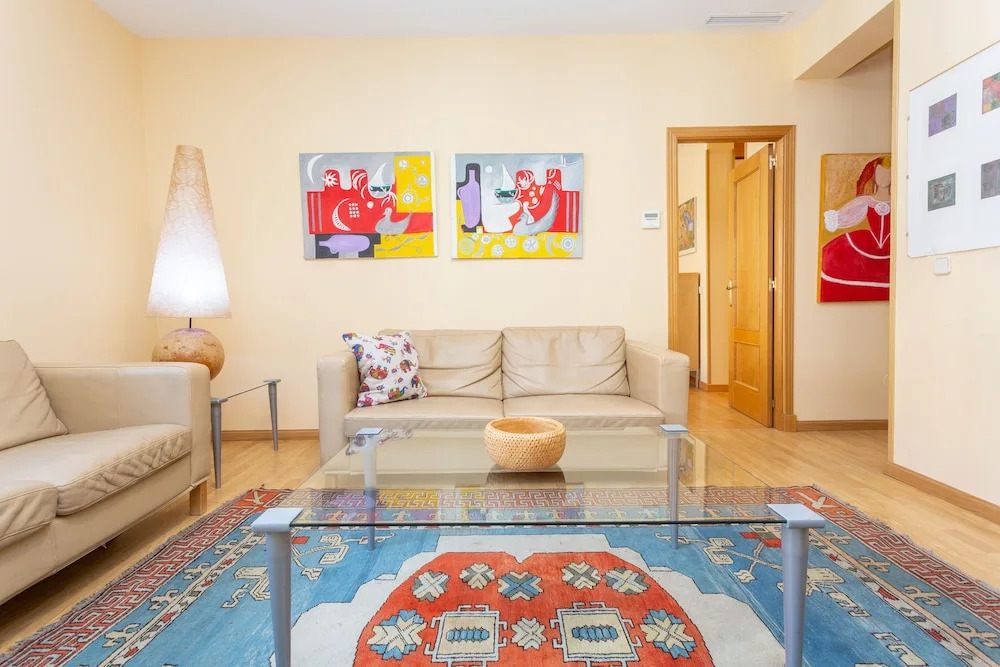 MC YOLO Apartamento Estación de Atocha