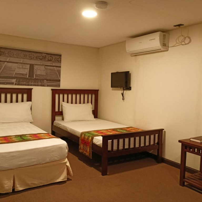 Metro Vigan Inn near Plaza Salcedo Ilocos Sur