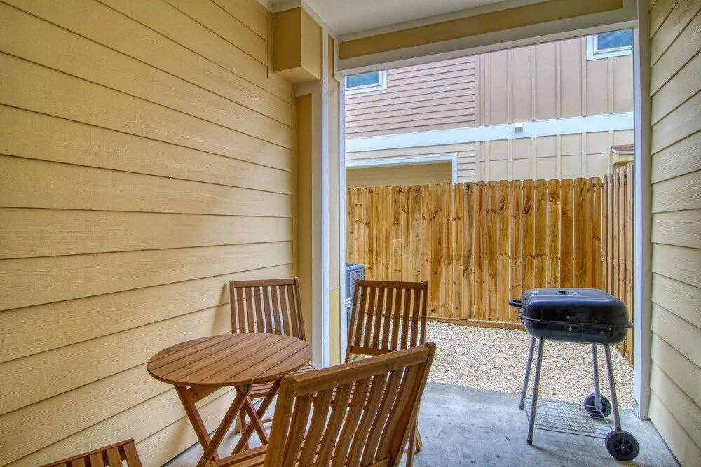 Beachside 302 - 3 Br Townhouse