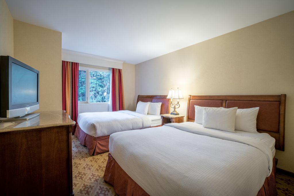 Lake Louise Inn
