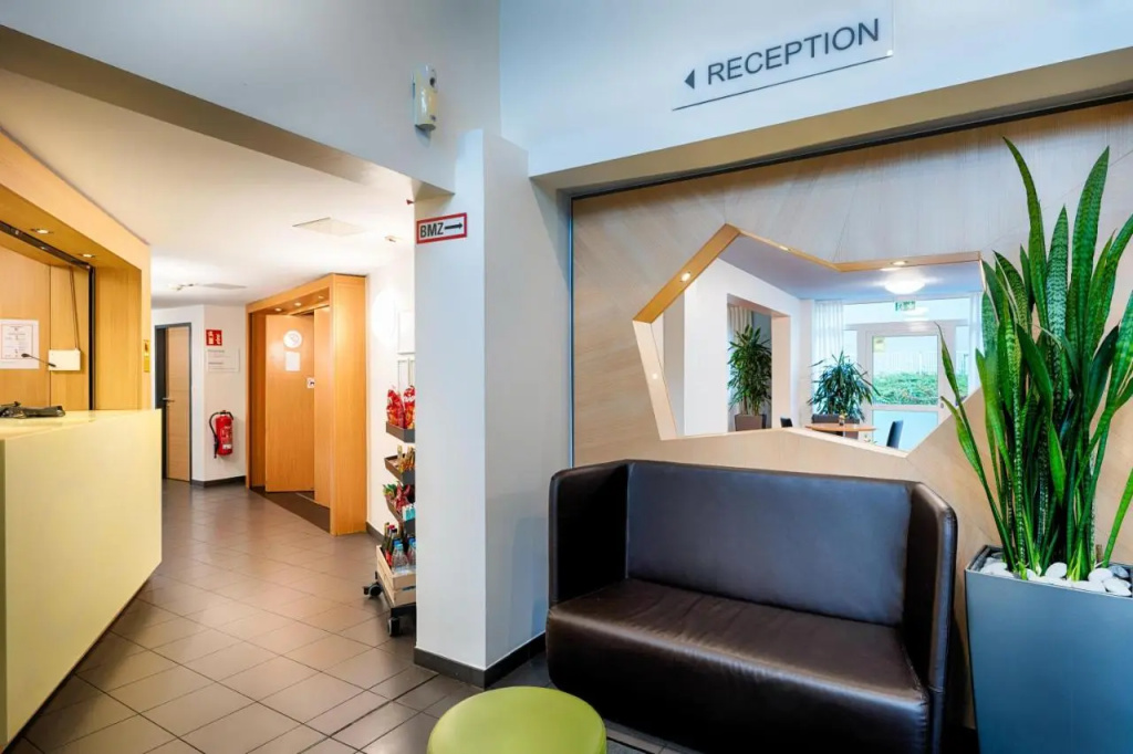 B&B HOTEL Köln-Frechen