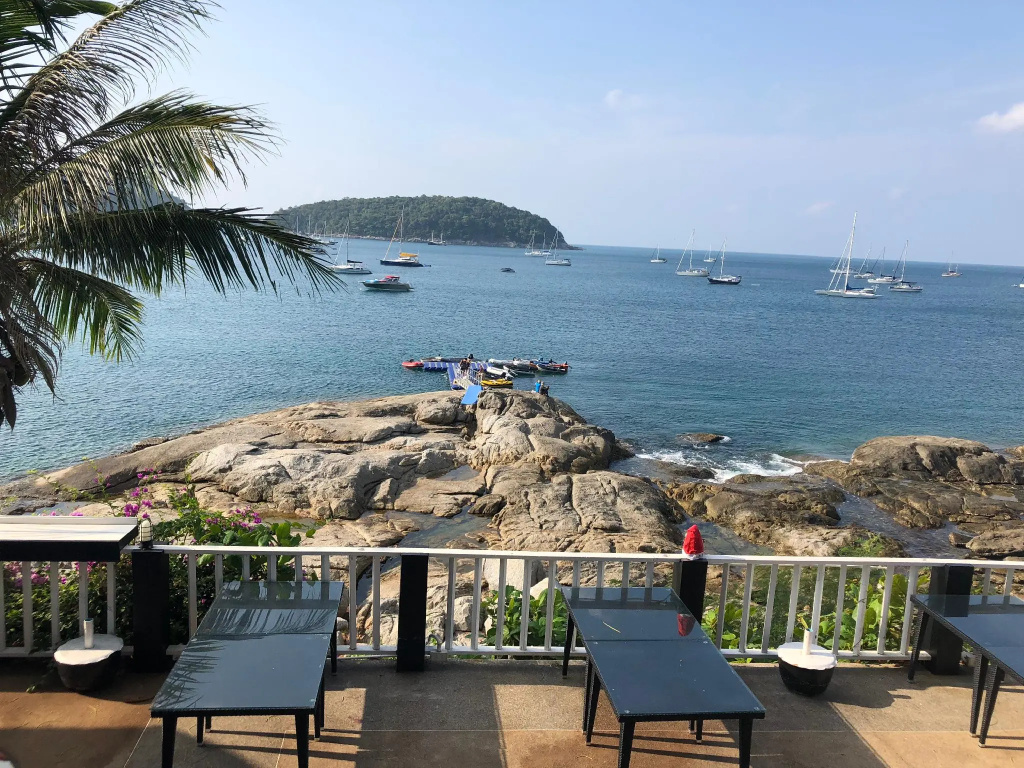 Naiharn On The Rock Resort Phuket