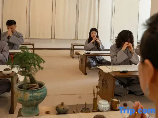 Kun Yixi Design  Homestay