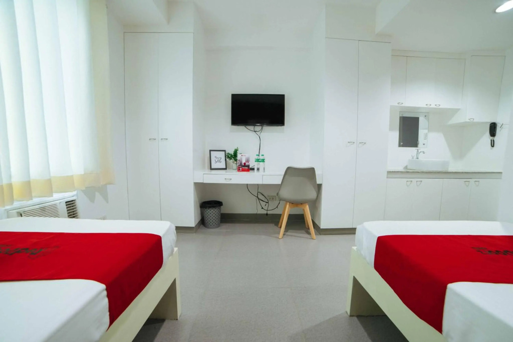 RedDoorz Plus @ Roxas Street Davao
