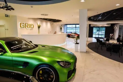 Grid Hotel