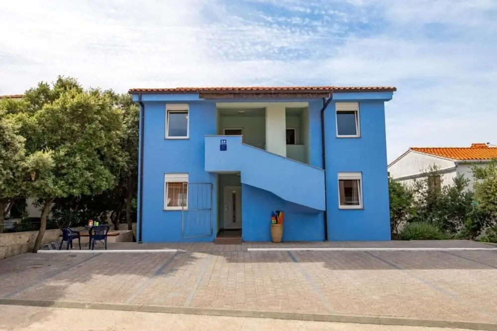 Cathy - 50m From the Beach - A1