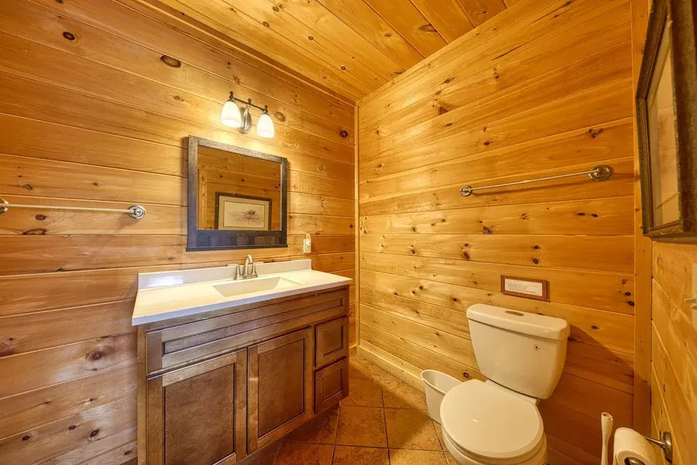Cabin w Amazing Views Theater Firepit Hot Tub