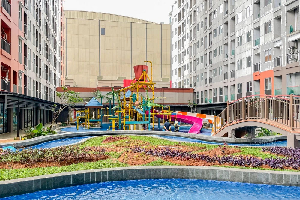 RedLiving Apartemen Transpark Juanda - Premium Property