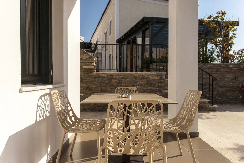 Krinos Suites Hotel