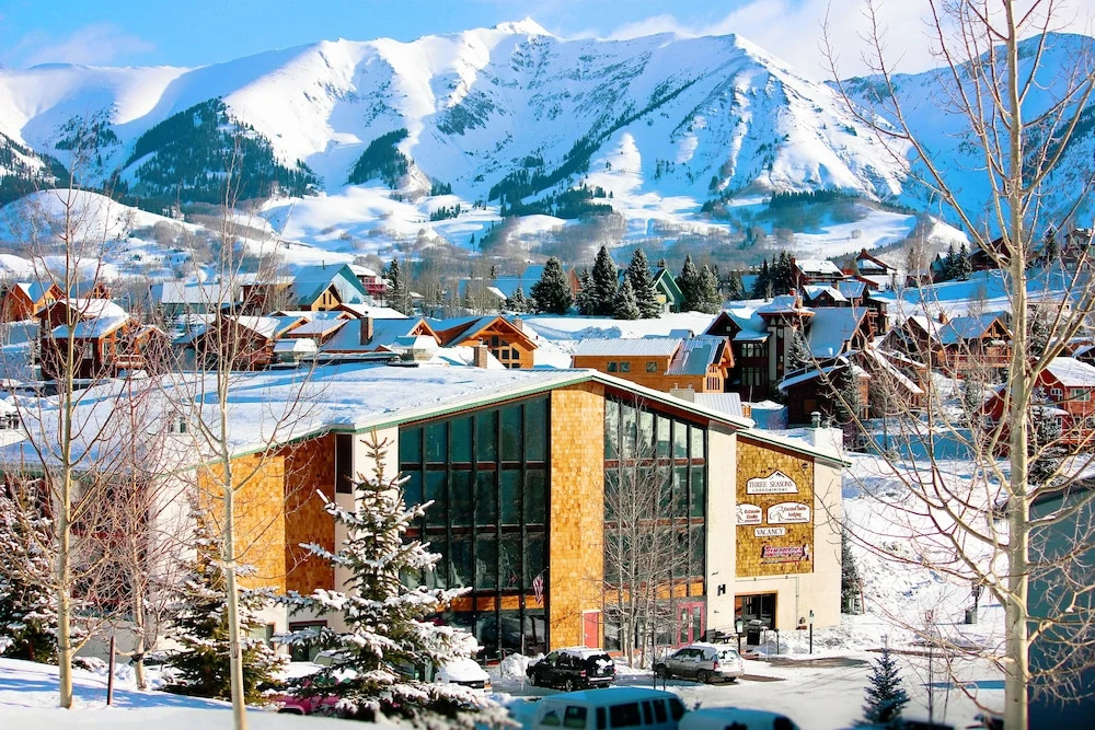 Three Seasons Hotel Suites by Crested Butte Lodging