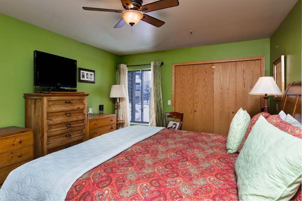 Park City Condo with Indoor Hot Tub by RedAwning