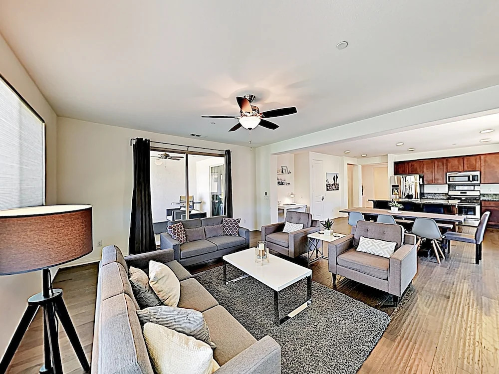 New Listing! Indian Palms New-build W/ Pool 3 Bedroom Home