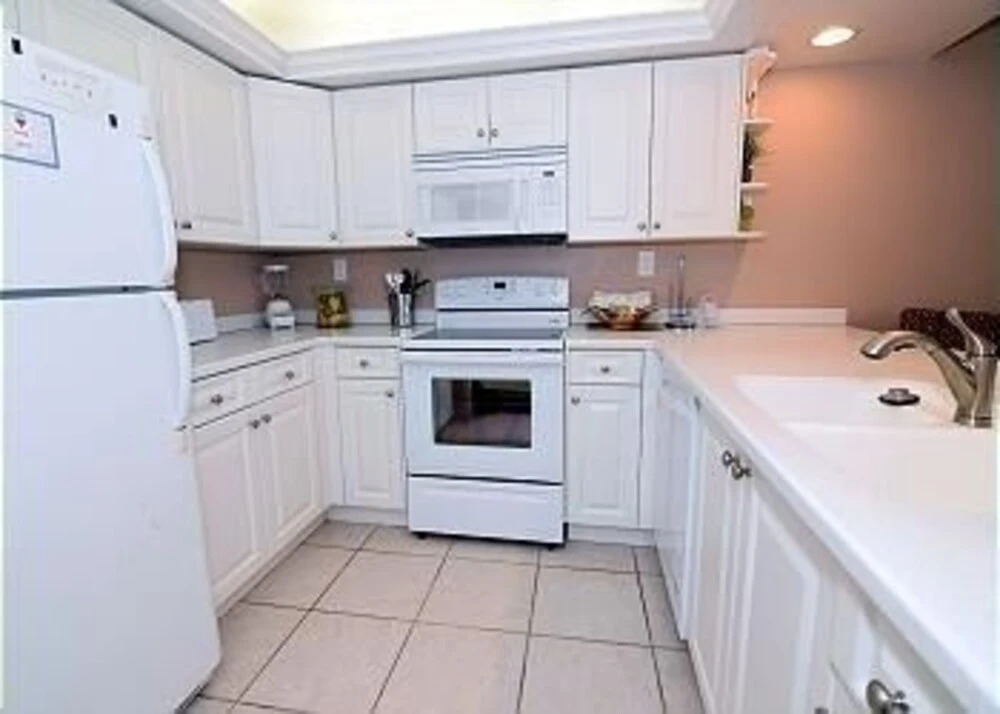 Sundial A406 - One Bedroom, Direct Beachfront! Condo