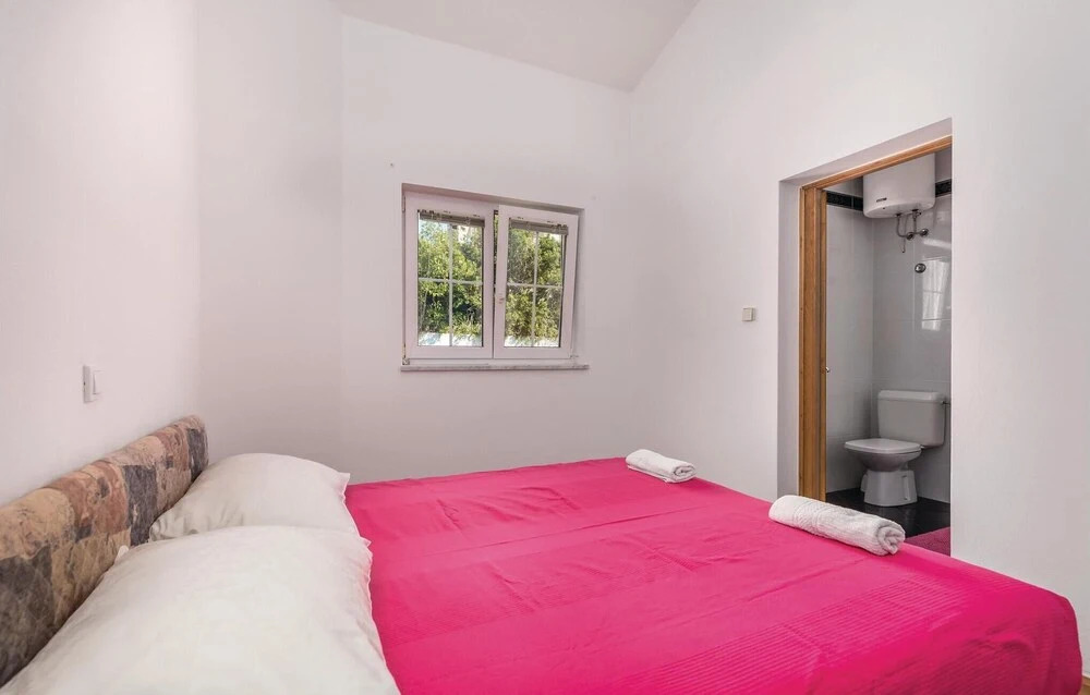 Amazing Home In Novalja With Wifi