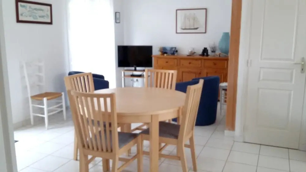 House With 2 Bedrooms in Pénestin, With Furnished Garden - 300 m From