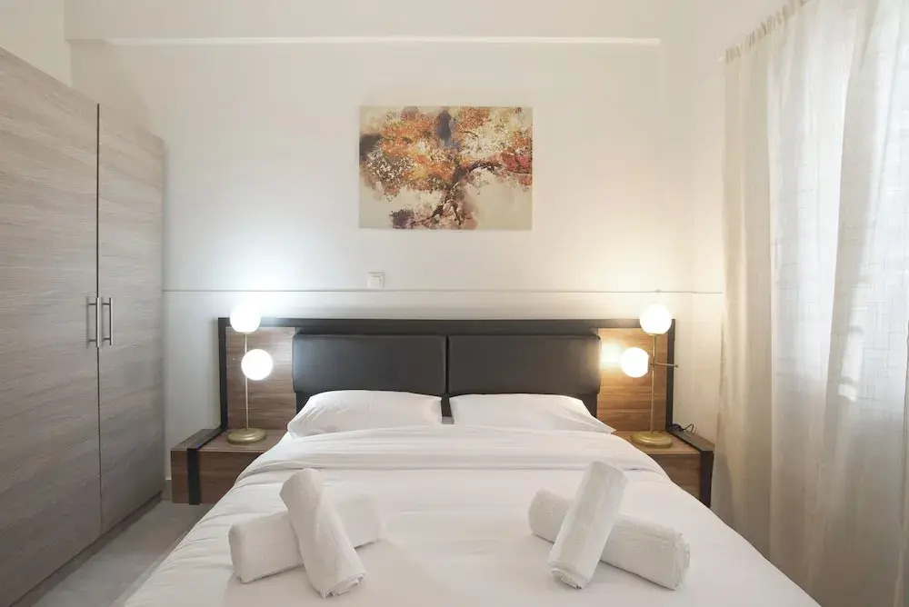 Milena in Moschato With 1 Bedrooms and 1 Bathrooms
