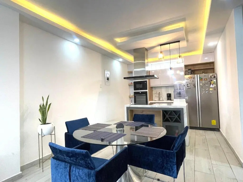 Departamento frente a San Marino mall