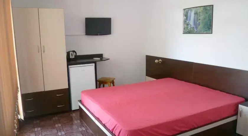 Coral Family Hotel