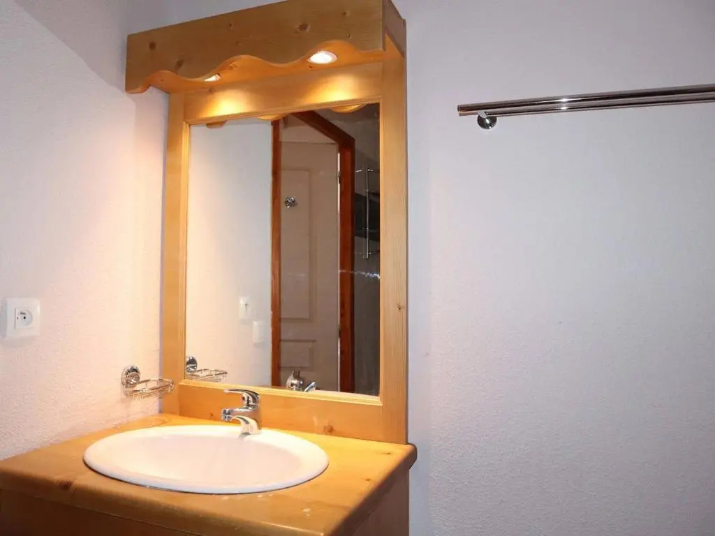 Appartement Les Orres, 3 pièces, 8 personnes - FR-1-322-325