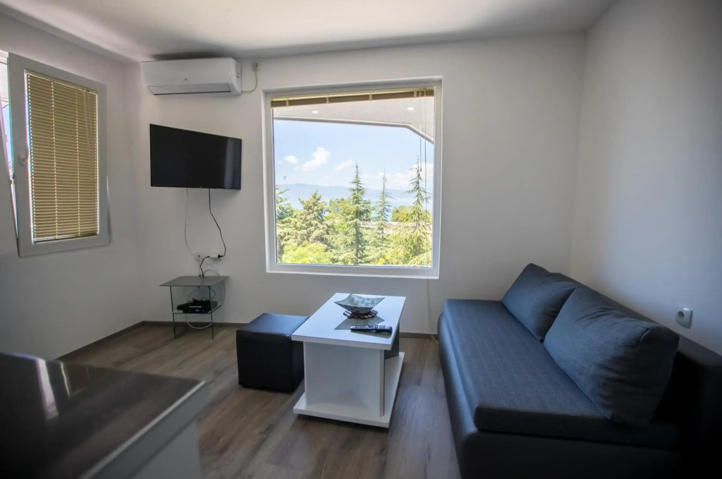 View Topia Apartments