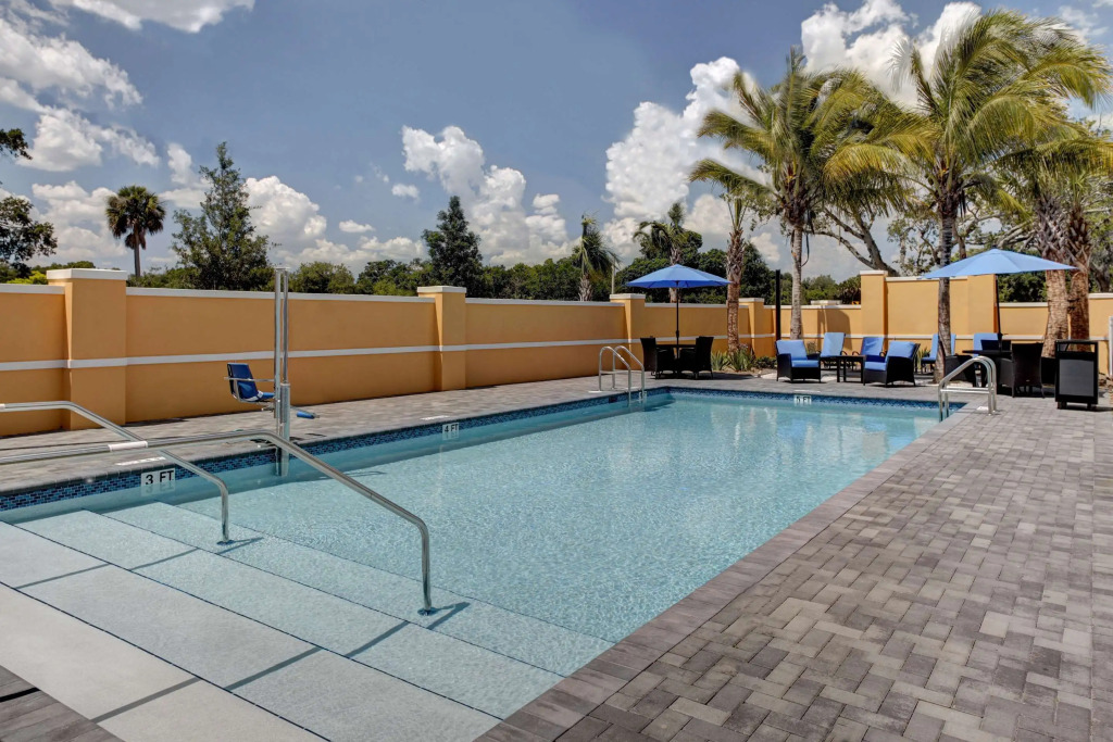 Hampton Inn and Suites by Hilton Vero Beach-Downtown