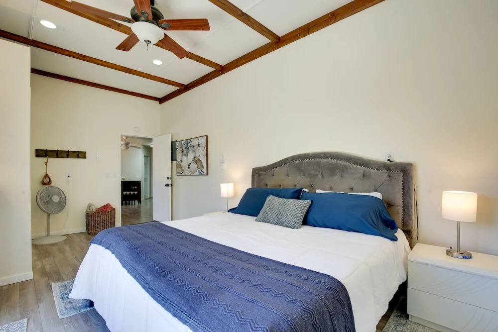 California Vacation Rental with Hot Tub & Patio