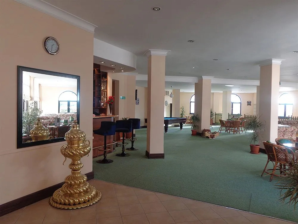 Floria Hotel