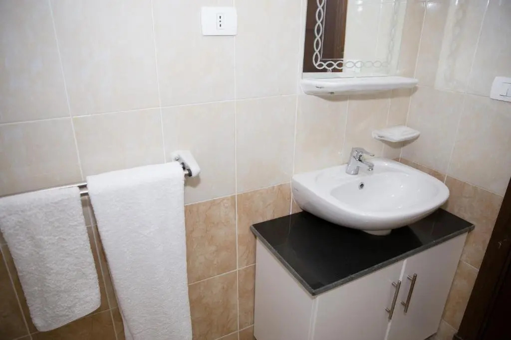 Redcon Suites