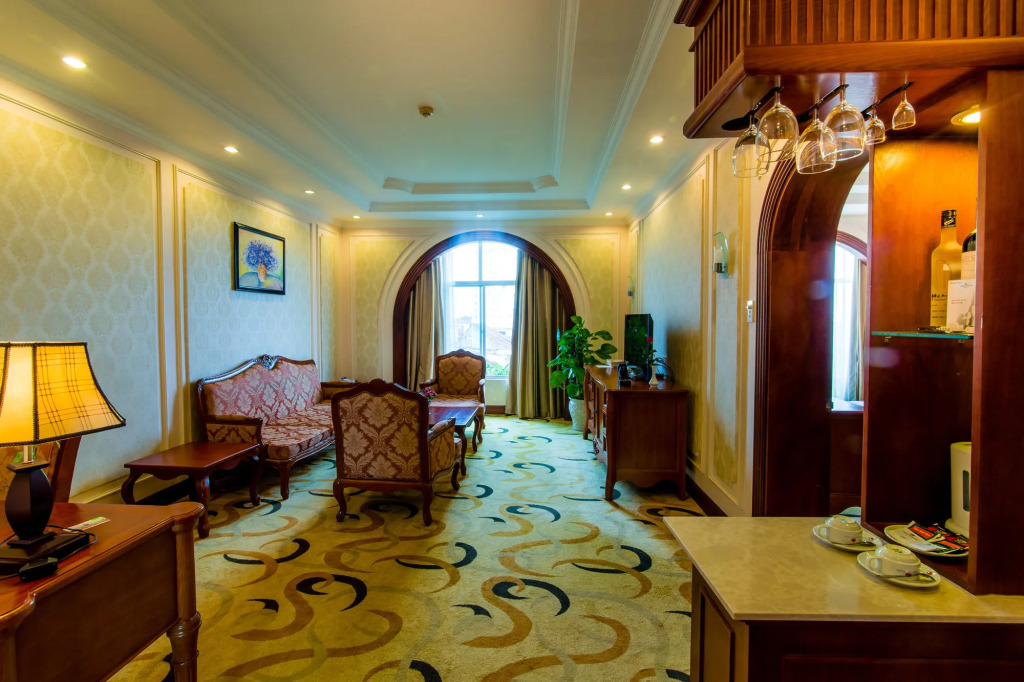 Sai Gon Kim Lien Hotel Vinh City